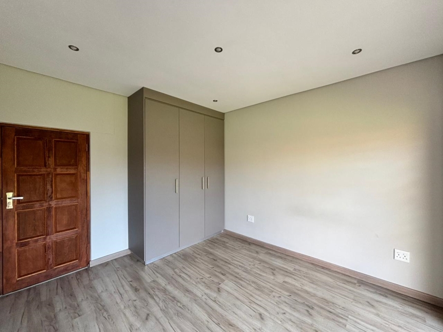 3 Bedroom Property for Sale in Van Der Hoff Park North West